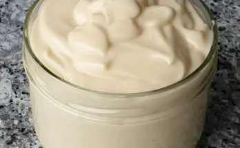 Aquafaba mayonnaise