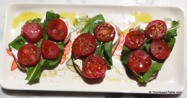 Arugula Toasts