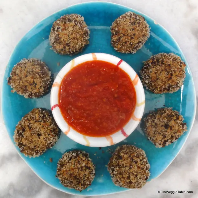 Black-Eyed Pea and Quinoa Croquettes Ⓥ