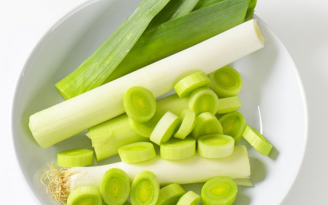 How to clean leeks