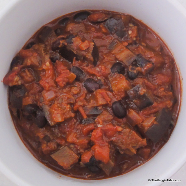 Eggplant and Black Bean Chili Ⓥ