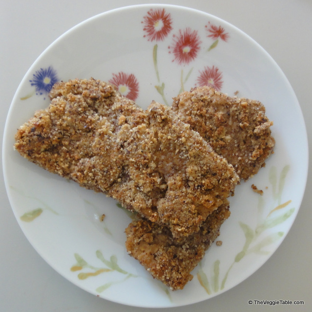 Hazelnut-Crusted Seitan Ⓥ