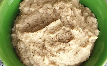 Herby chickpea dip