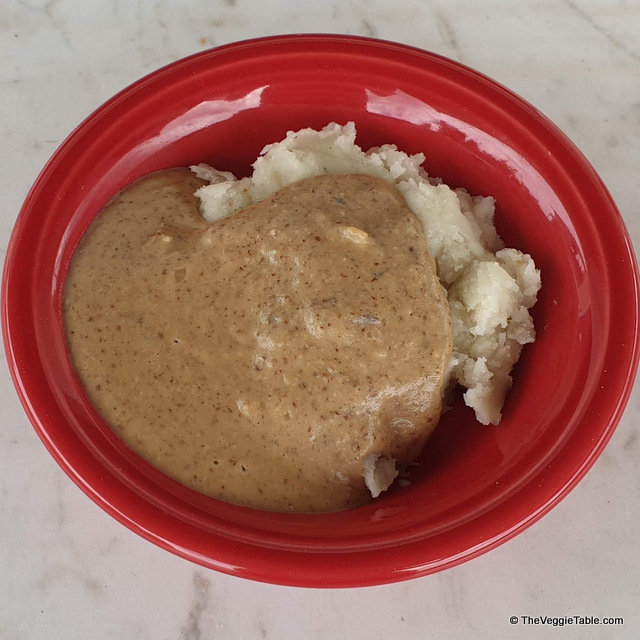 Nut Gravy Ⓥ