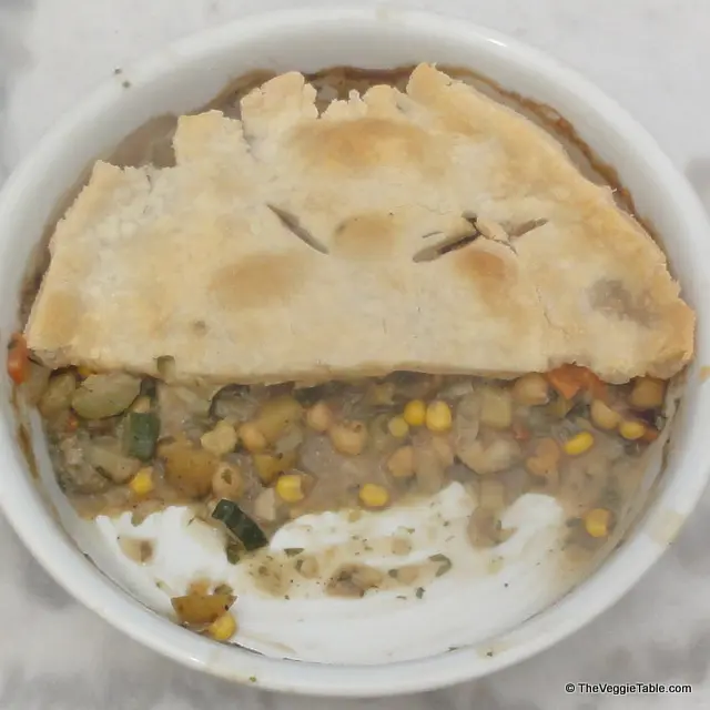 Vegetarian Pot Pie Ⓥ