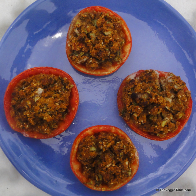 Provençal Stuffed Tomatoes Ⓥ