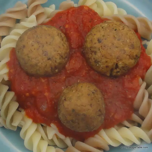 Tofu Meatballs Ⓥ