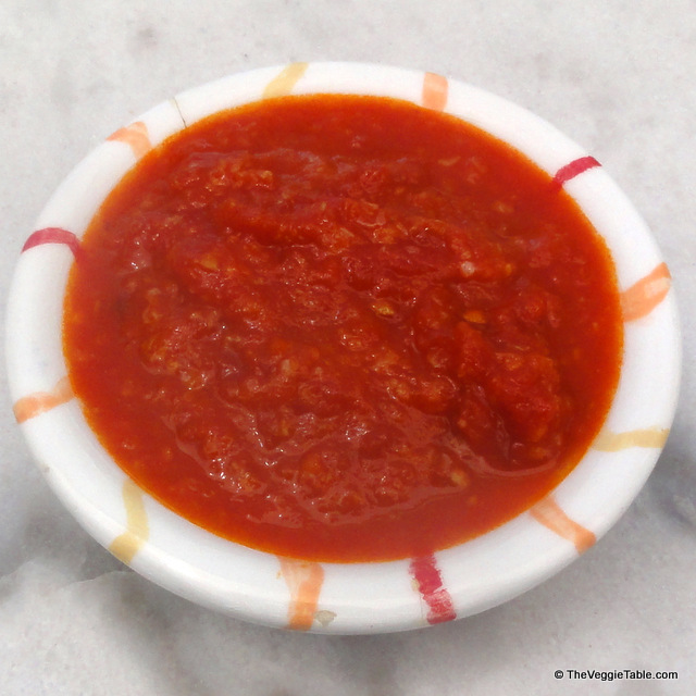 Tomato Garlic Sauce Ⓥ