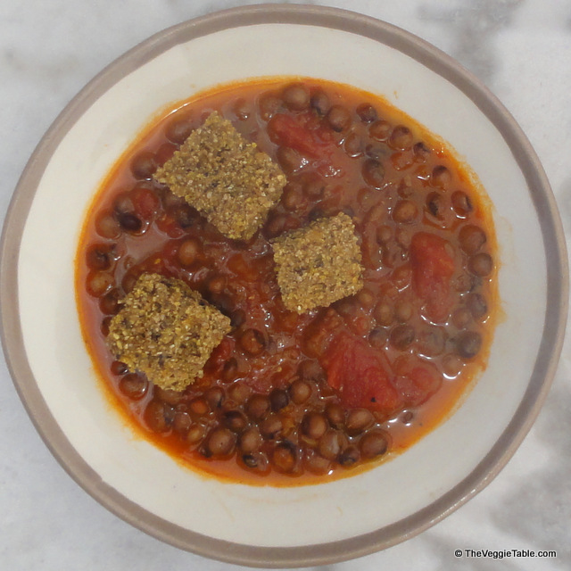 Tomatoes and Black-Eyed Peas Ⓥ