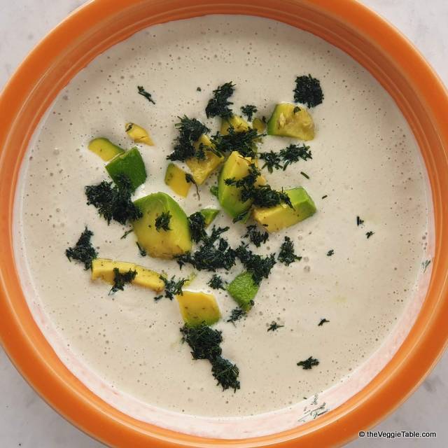 Garlic Walnut Soup Ⓥ