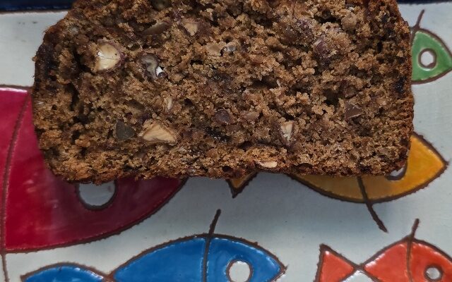 Apricot nut bread