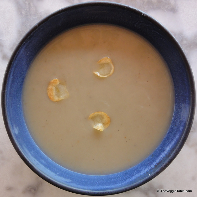 Garlicky artichoke soup