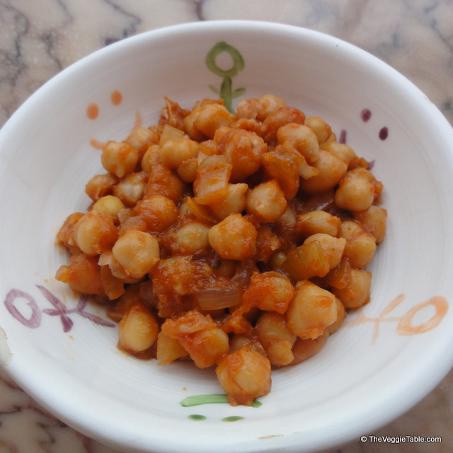 Baked garbanzo beans