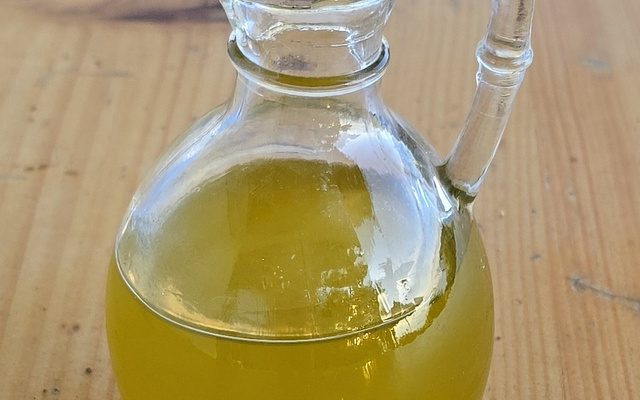 Basil oil
