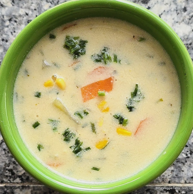 Vegan corn chowder