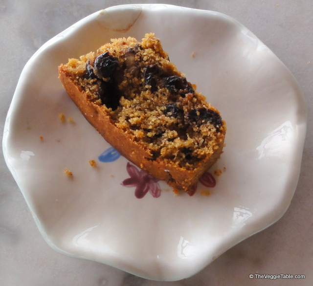 Cranberry-Nut Bread Ⓥ