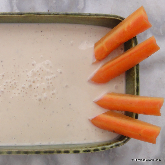Garlic Dressing / Dip Ⓥ