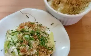 Vegan leek gratin