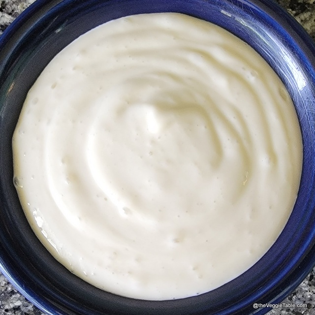 Vegan sour cream